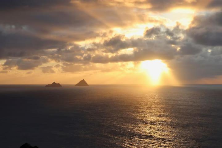 Skellig View Sunset Cliffs View Apartment Portmagee Ngoại thất bức ảnh