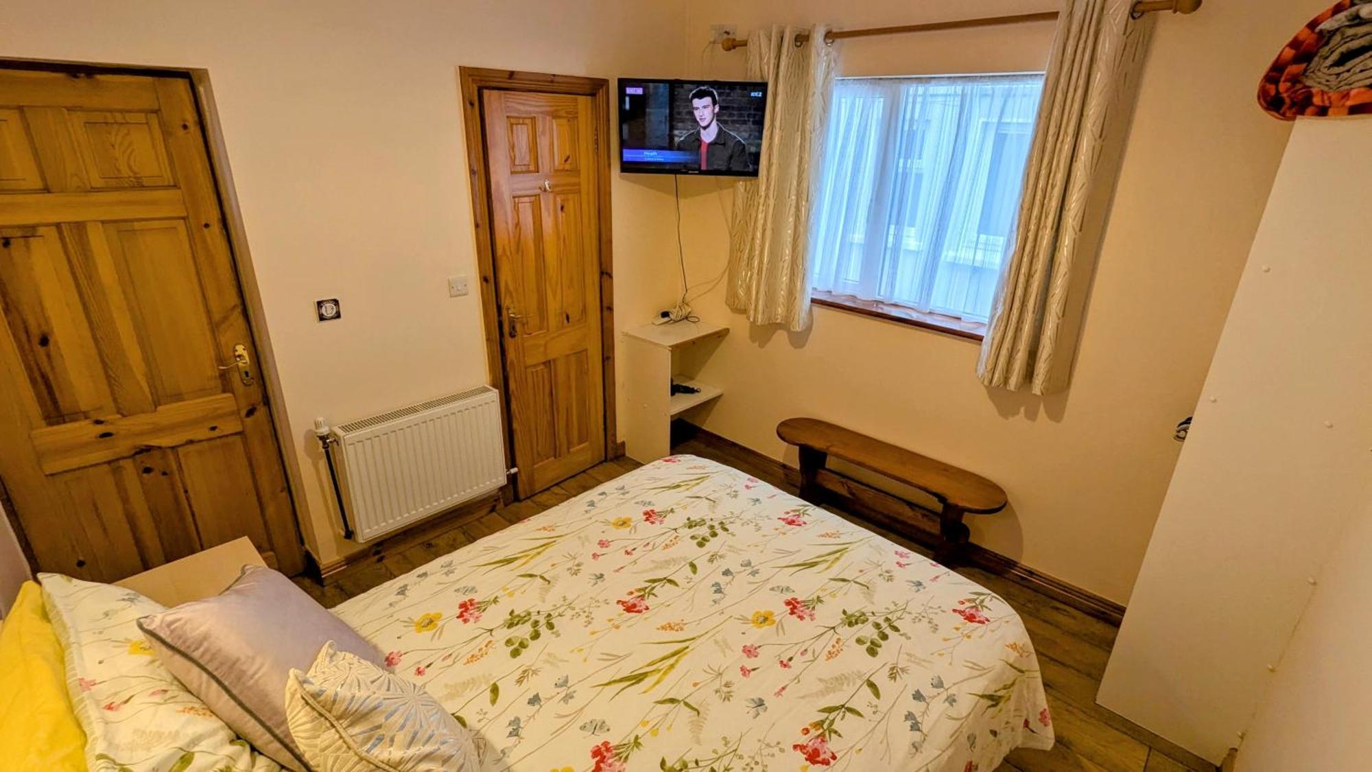 Skellig View Sunset Cliffs View Apartment Portmagee Ngoại thất bức ảnh